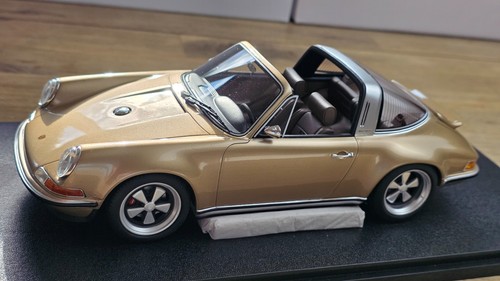 Porsche 911 singer - 1:18,