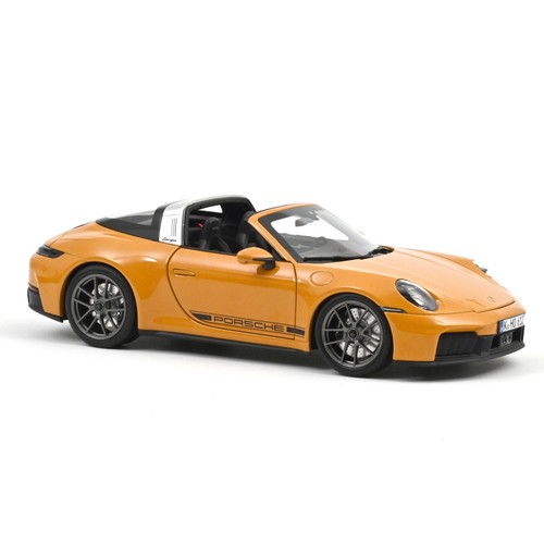 Porsche 911 targa - 4, gts