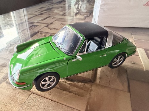 Porsche 911 f modell - s, 2.4