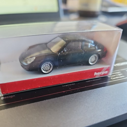 Porsche 911 996 - targa, schwarz